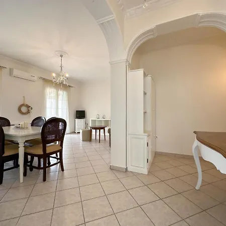 Appartement Theashomly *