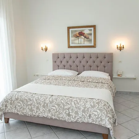 Appartement Theashomly *
