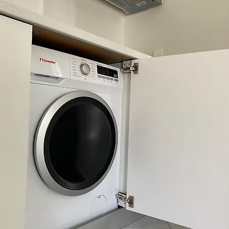 Theashomly Apartament *